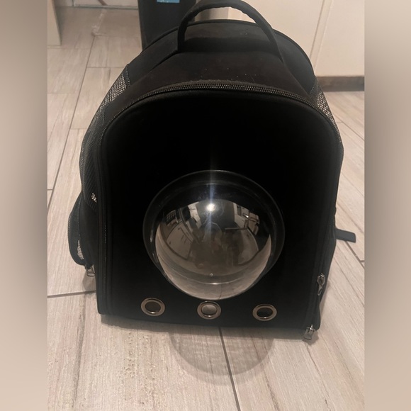 Travel back pack for Cat 🐱 or small dog 🐶 back pack - Picture 12 of 14